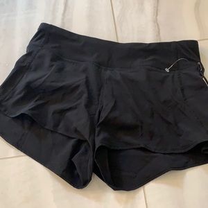 Black athletic shorts size small brand new with tags 90degree